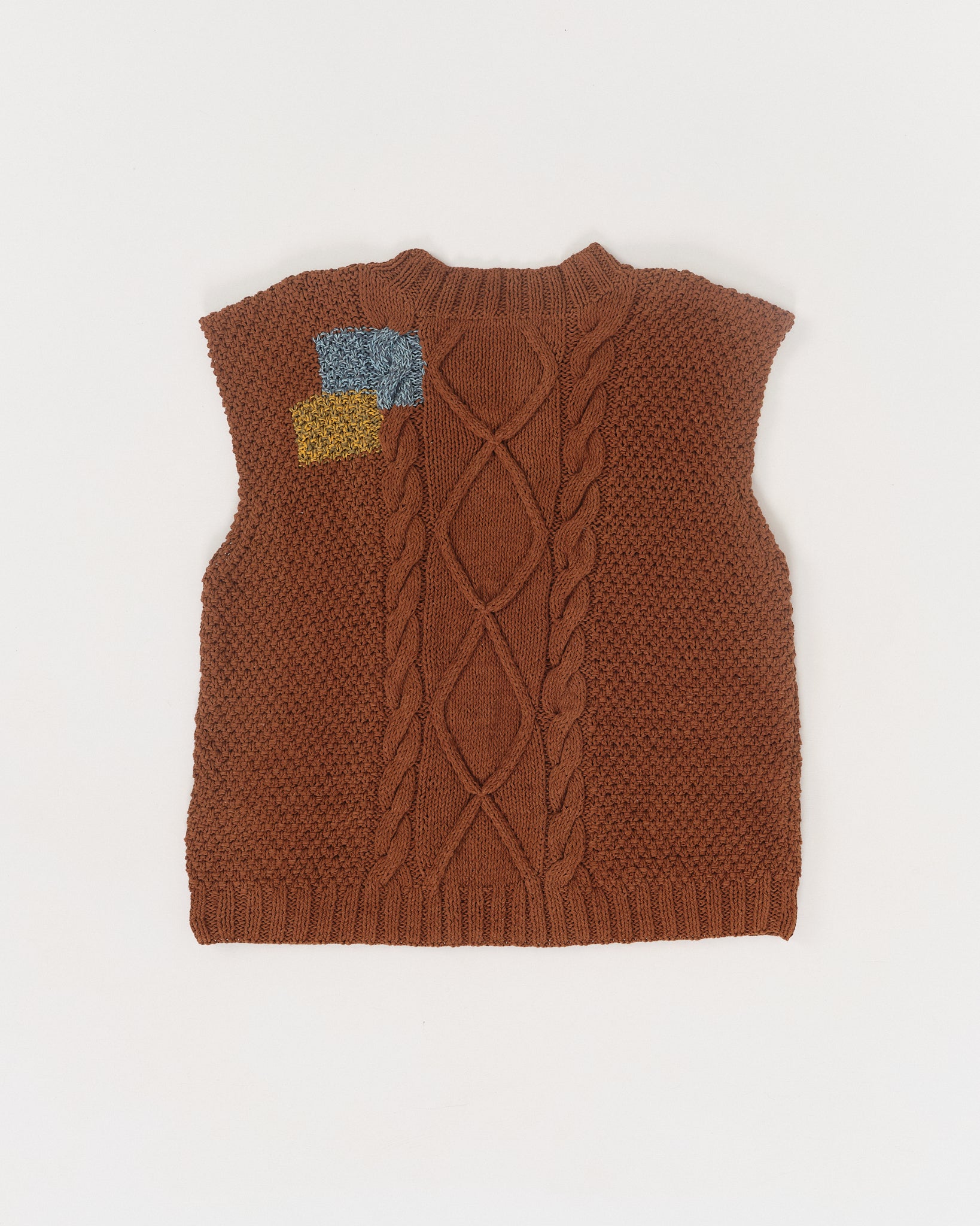 Cable Knit Vest - Brown Darn-Knit