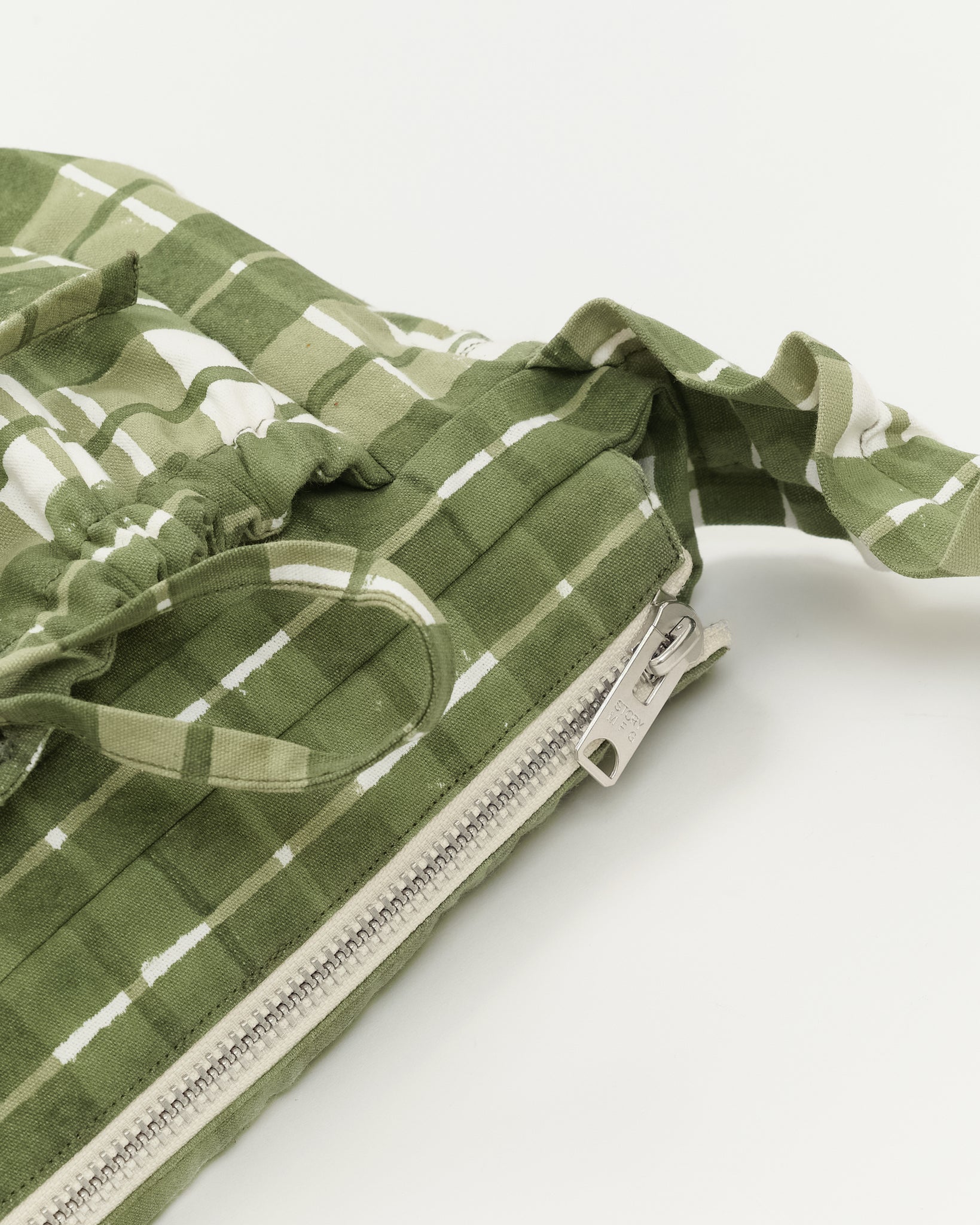 Medium Drawstring Port-All - Olive Check